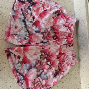 Inaka Power shorts NWOT